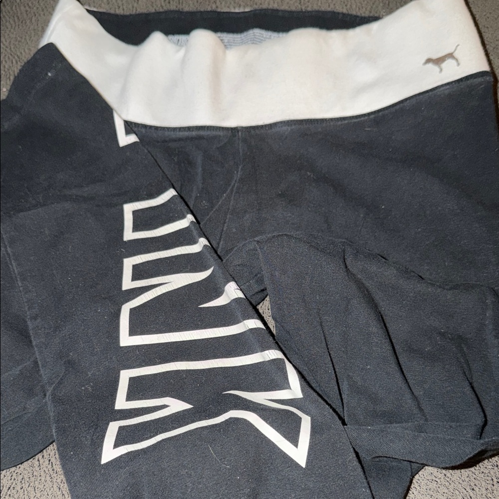 PINK Victoria's Secret Black and White Kids Leggings